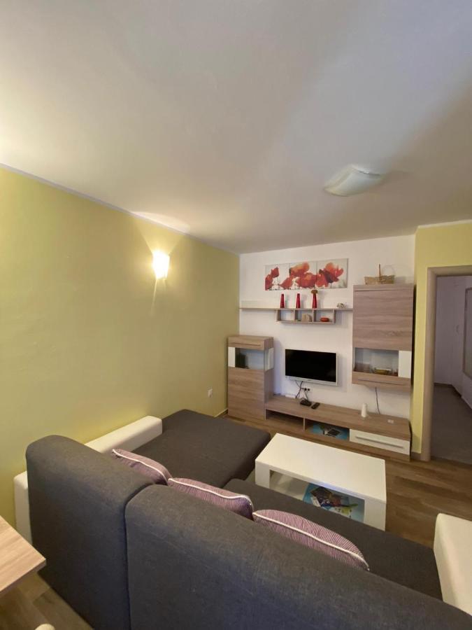 Apartmani Danica Nerezine Luaran gambar