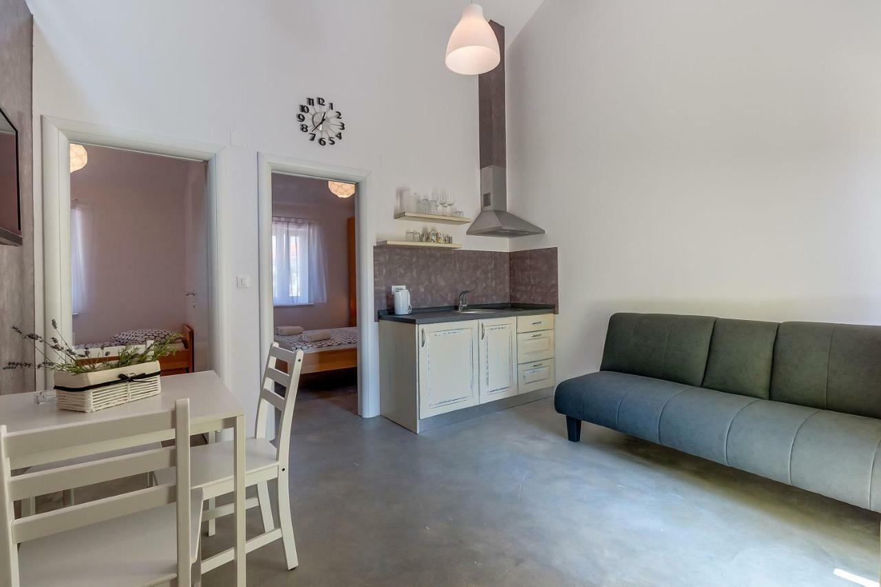 Apartmani Danica Nerezine Luaran gambar